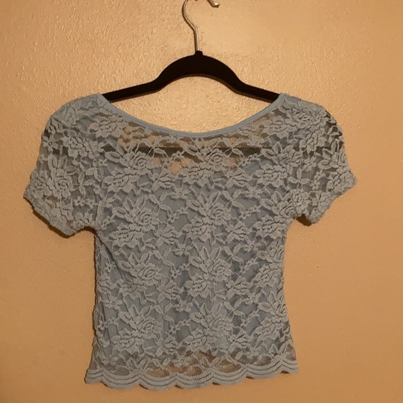 **REDUCED PRICE** Lace Crop Top - Picture 2 of 2